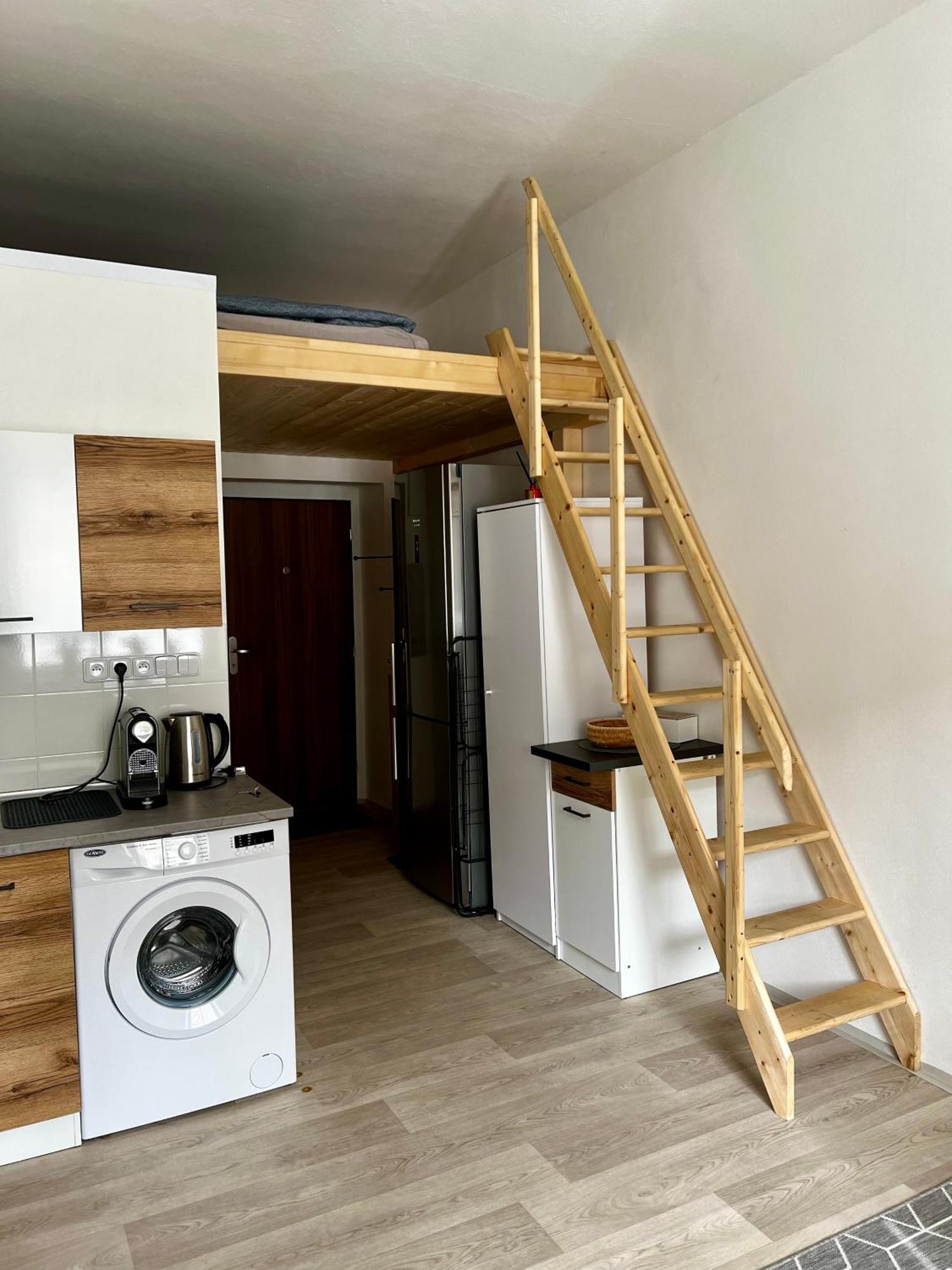 צ'סקה בודיוביצה Apartman Zlata Hvezda מראה חיצוני תמונה